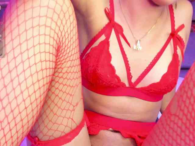 AshleyBlair webcam