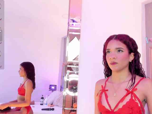 AshleyBlair webcam