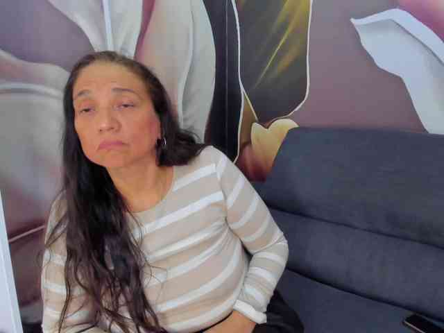 AngelineStone webcam