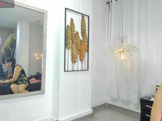 AngelineStone webcam