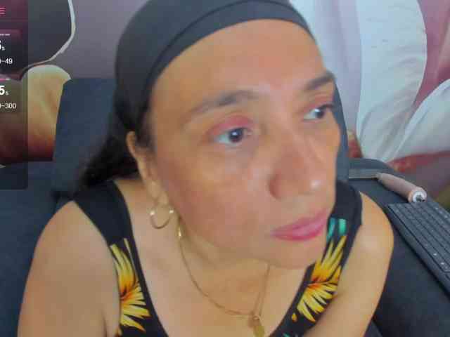 AngelineStone webcam