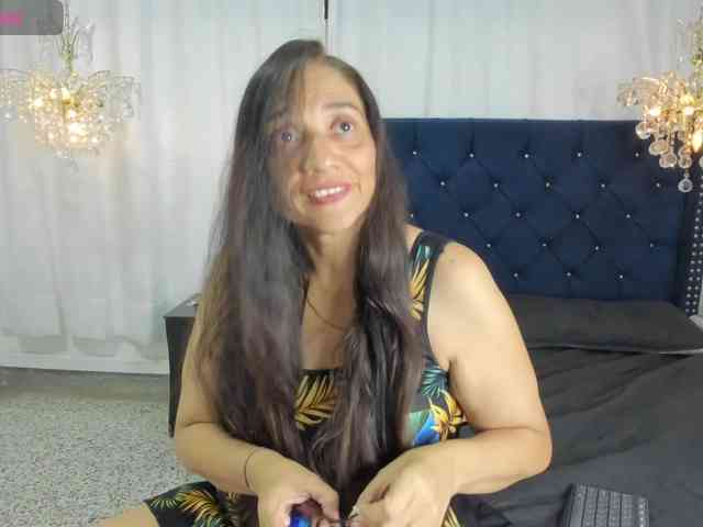 AngelineStone webcam