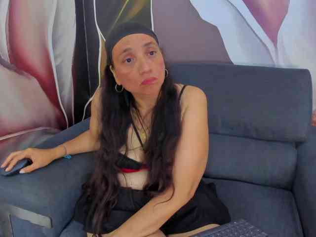 AngelineStone webcam