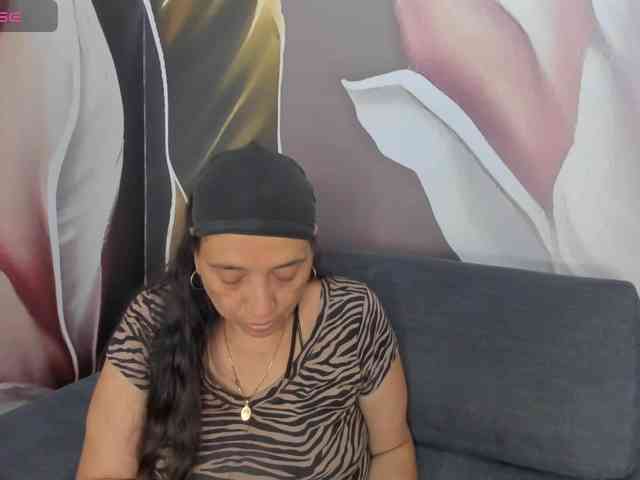 AngelineStone webcam