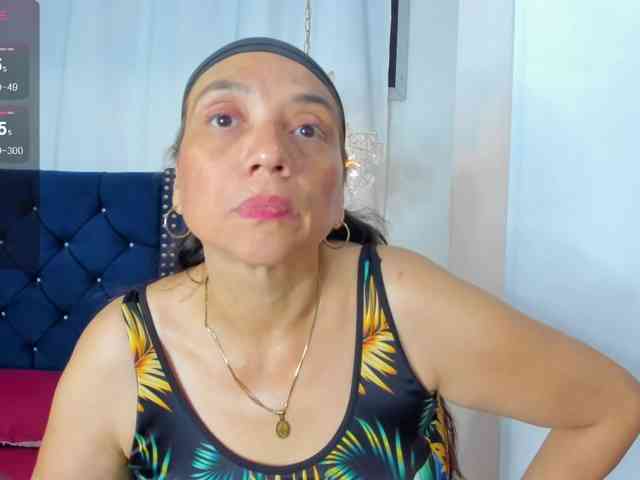 AngelineStone webcam