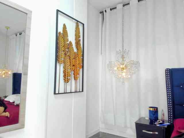 AngelineStone webcam