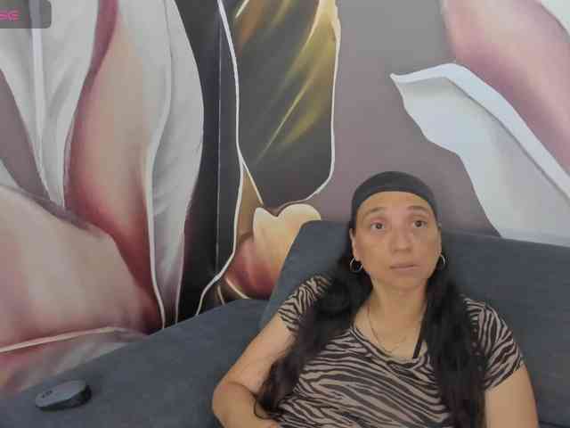 AngelineStone webcam