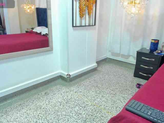 AngelineStone webcam