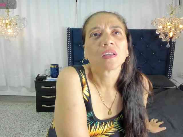 AngelineStone webcam