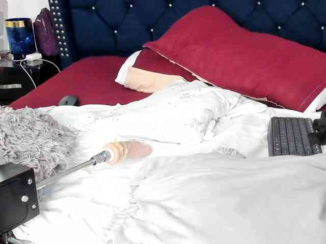 AngelineStone webcam