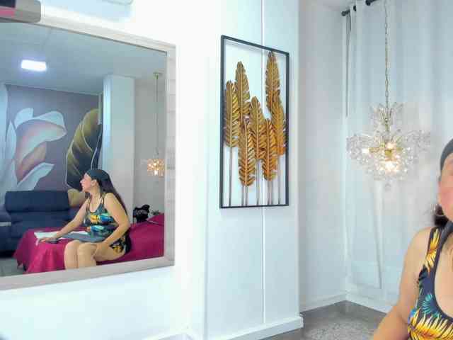 AngelineStone webcam