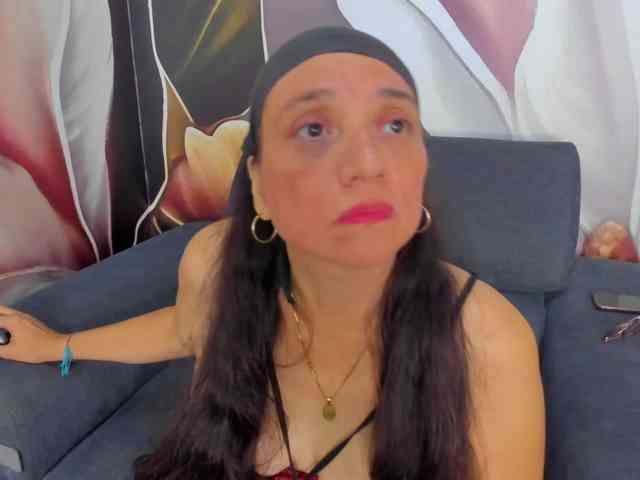 AngelineStone webcam