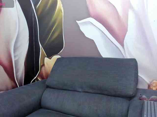 AngelineStone webcam