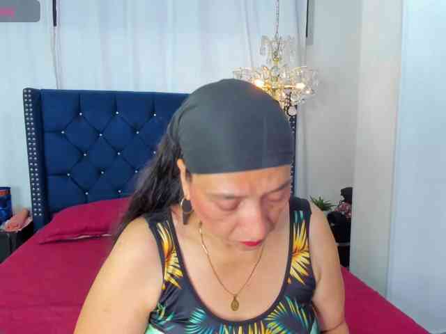 AngelineStone webcam