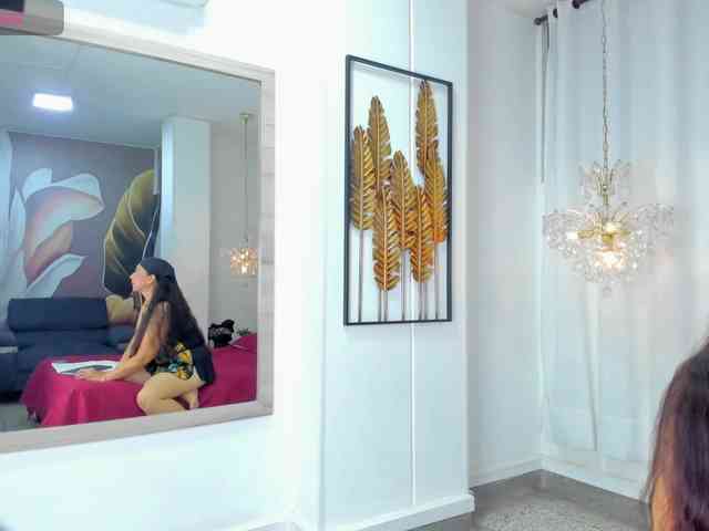 AngelineStone webcam