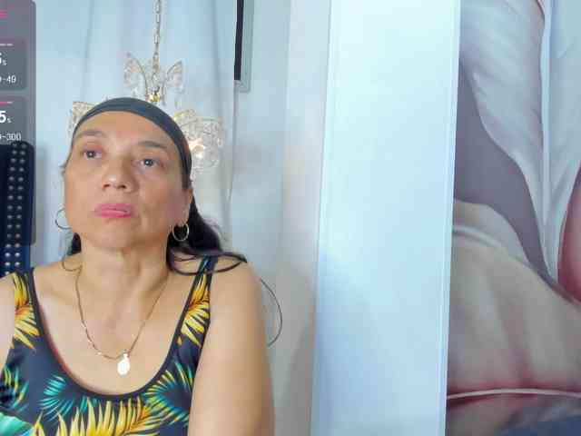 AngelineStone webcam