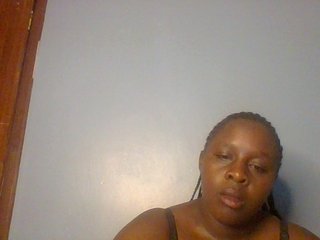 Cremecara's Live Webcam