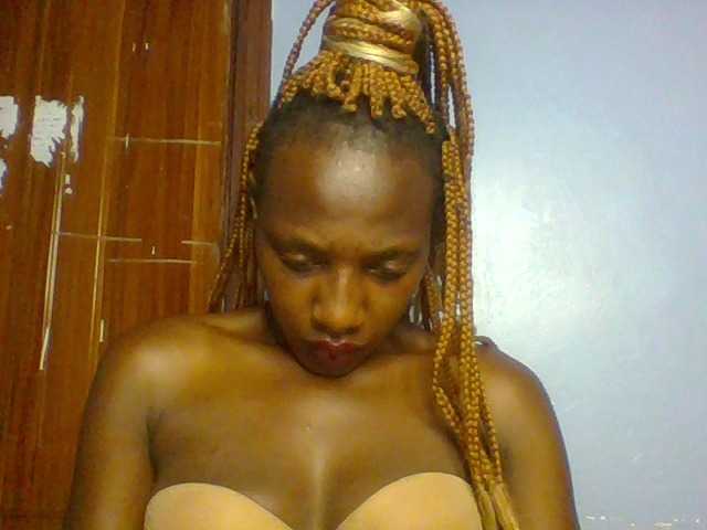 Cremecara webcam