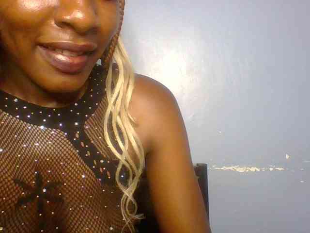 Cremecara webcam