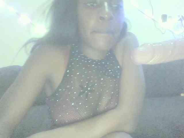 Cremecara webcam