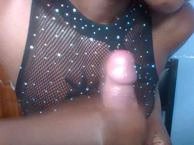 Cremecara webcam