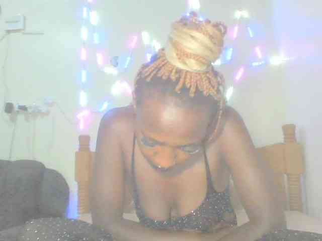 Cremecara webcam