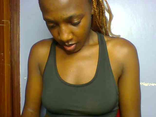 Cremecara webcam