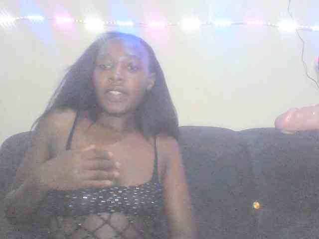 Cremecara webcam