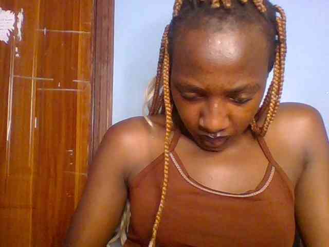 Cremecara webcam