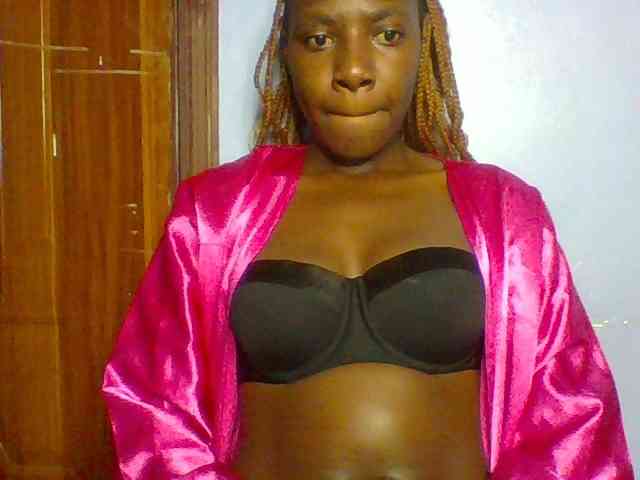Cremecara webcam