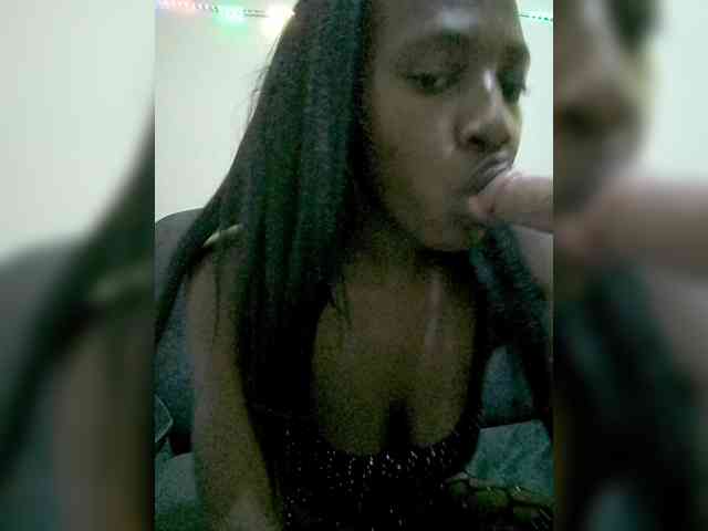 Cremecara webcam