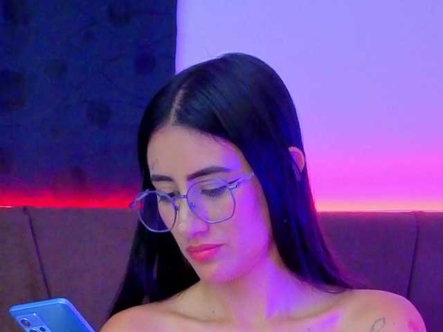 MissVeronicaW live cam on BongaCams