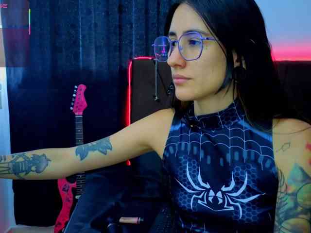 MissVeronicaW webcam