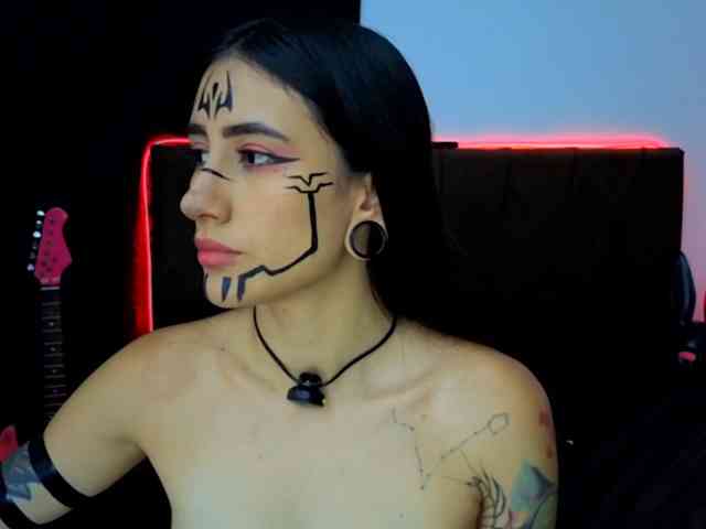 MissVeronicaW webcam