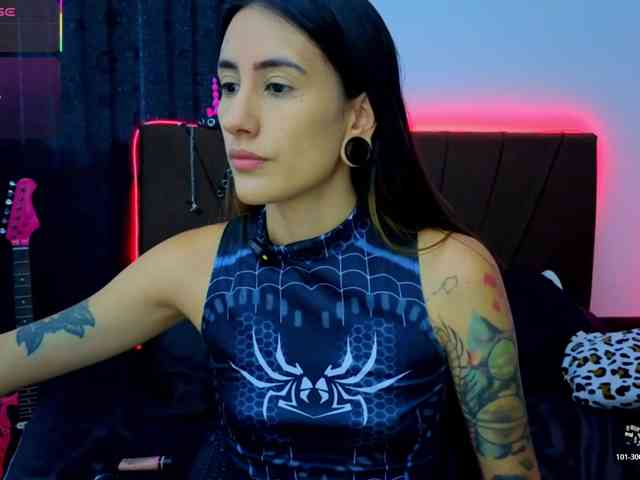 MissVeronicaW webcam