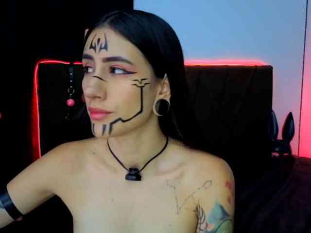 MissVeronicaW webcam
