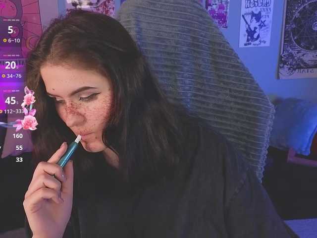 DarkSh1ne's BongaCams show and profile