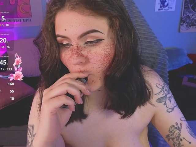 DarkSh1ne's BongaCams show and profile