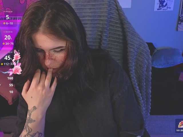 DarkSh1ne's BongaCams show and profile