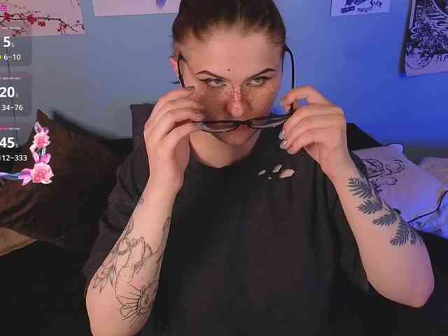 DarkSh1ne webcam