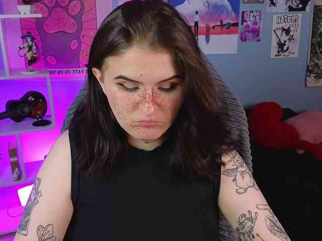 DarkSh1ne webcam