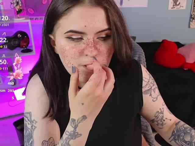 DarkSh1ne webcam