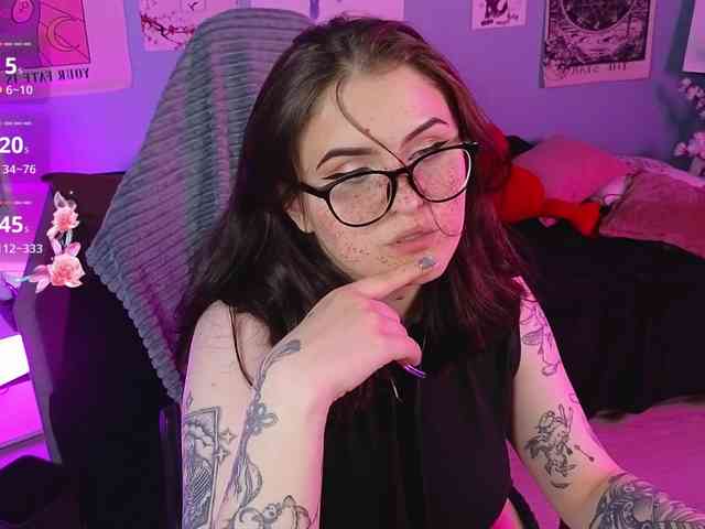 DarkSh1ne webcam