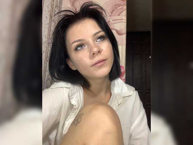 BlackRavenX's BongaCams show and profile