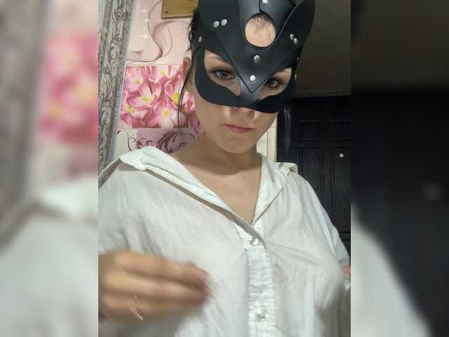 BlackRavenX's BongaCams show and profile