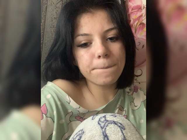 BlackRavenX live cam