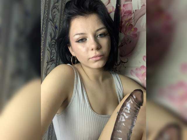 BlackRavenX live cam