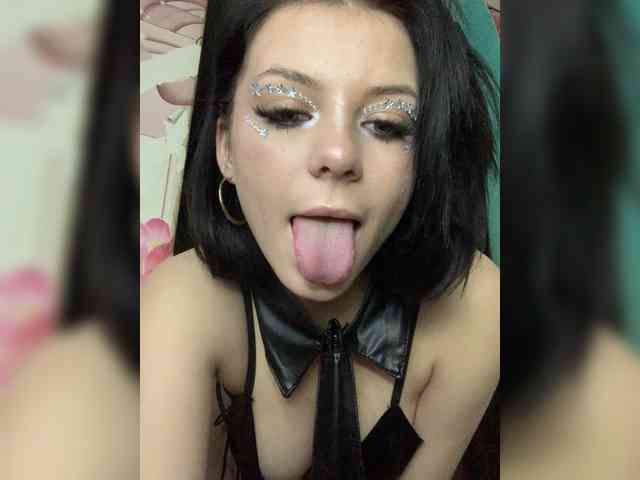 BlackKittyX webcam