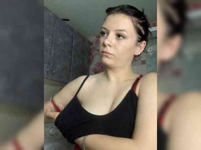 BlackKittyX webcam