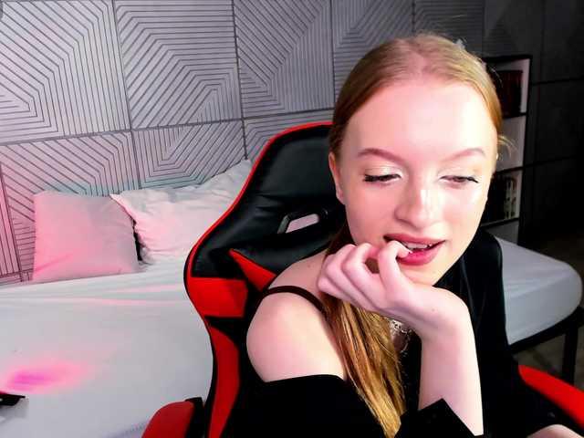 SherryKelly live cam on BongaCams
